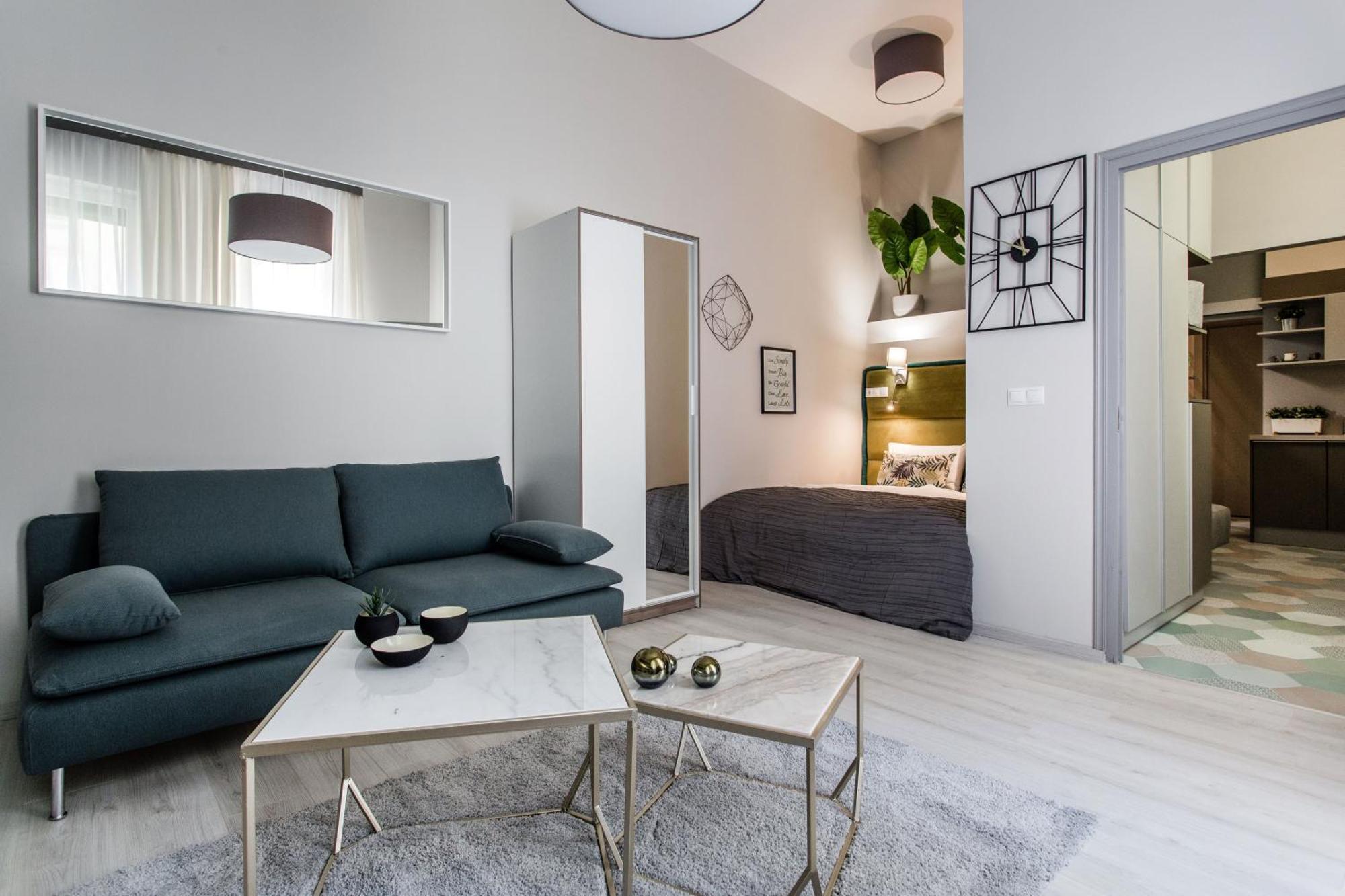 Elegant Duplex Near City Greenery 부다페스트 외부 사진
